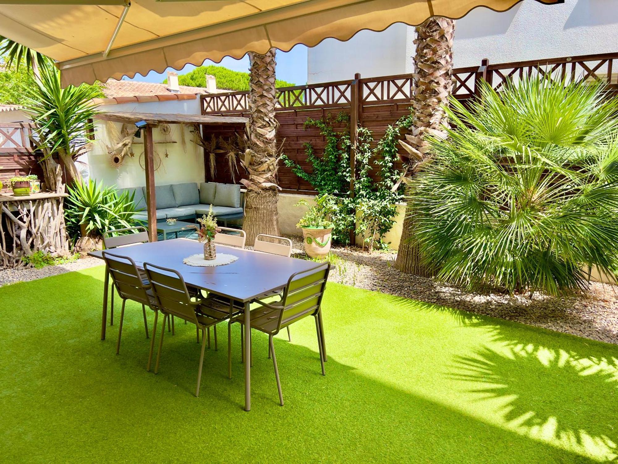 Les Cactus Frejus Plage Bagian luar foto